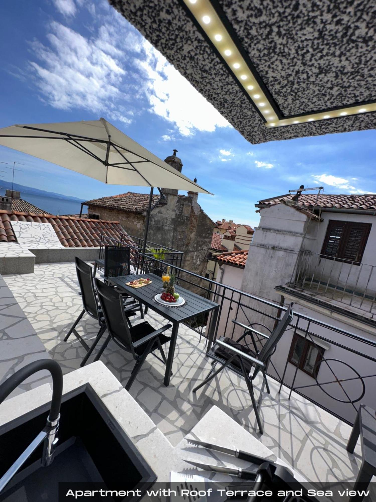 Villa Volos , Free Private Parking Opatija Zewnętrze zdjęcie