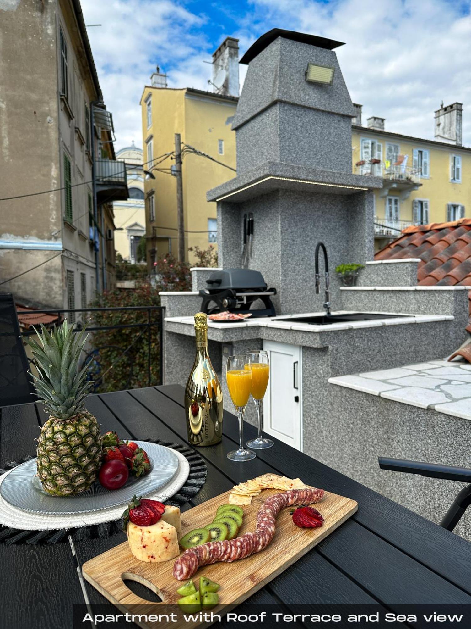 Villa Volos , Free Private Parking Opatija Zewnętrze zdjęcie